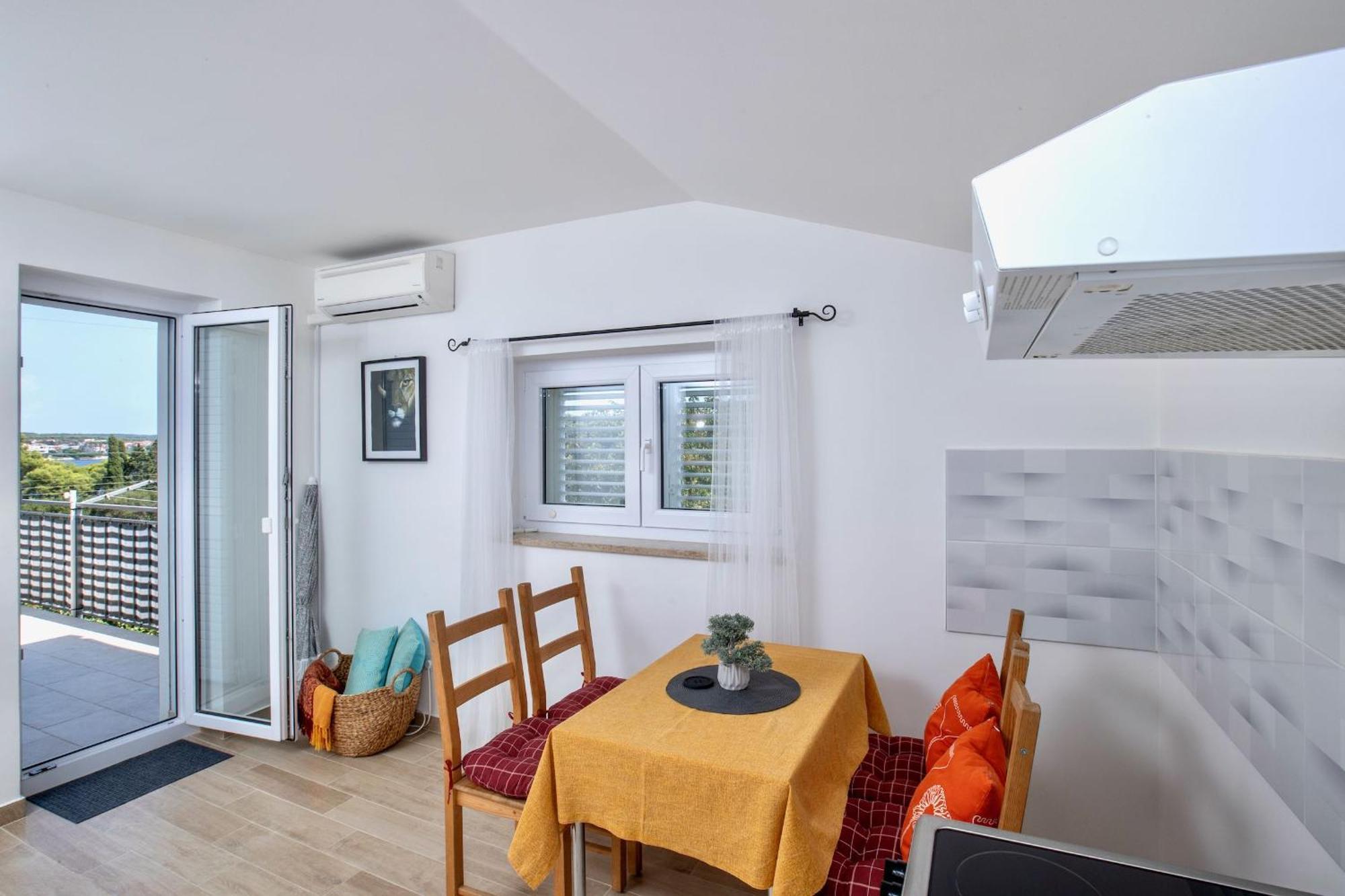 Goldfinch Estate Apartment Баньоле Екстериор снимка
